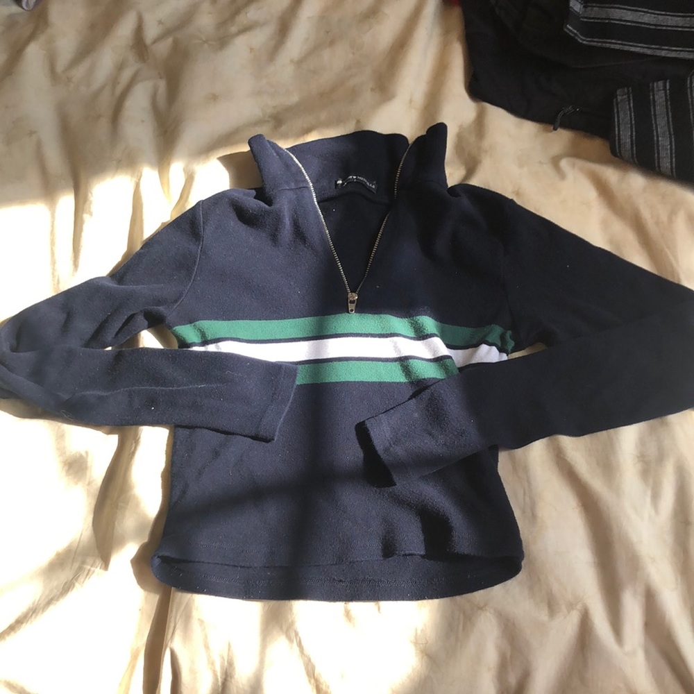 brandy melville cropped zip-up